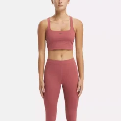 Reebok Yoga Peached Crop Top -Women Clothing Sale GUEST 5c165292 d696 46bd a049 796456cadc7b