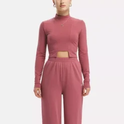 Reebok Classics Wide Long Sleeve Trend Top -Women Clothing Sale GUEST 857701cf f2c5 4db4 9ecf 6c9e0bbee41a