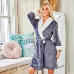 Women's Classic Plush Robe, Short Fleece Bathrobe Prints 19 Women's Classic Plush Robe, Short Fleece Bathrobe Prints -Women Clothing Sale GUEST b8620f0e 8177 4140 b737 96d3d1f3b5da