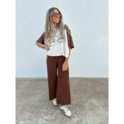 Women's Ascot + Hart Cropped St. John Elbow Sleeve Graphic T-Shirt - Brown -Women Clothing Sale GUEST cc9d0164 dda9 472d 96a0 713d53320a75