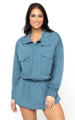 Yogalicious Radiant Commuter Woven Cropped Windbreaker With Front Patch Pockets 12 Yogalicious Radiant Commuter Woven Cropped Windbreaker With Front Patch Pockets -Women Clothing Sale GUEST ec53833e 3d1f 49ea 940d 3c8c3729fac5